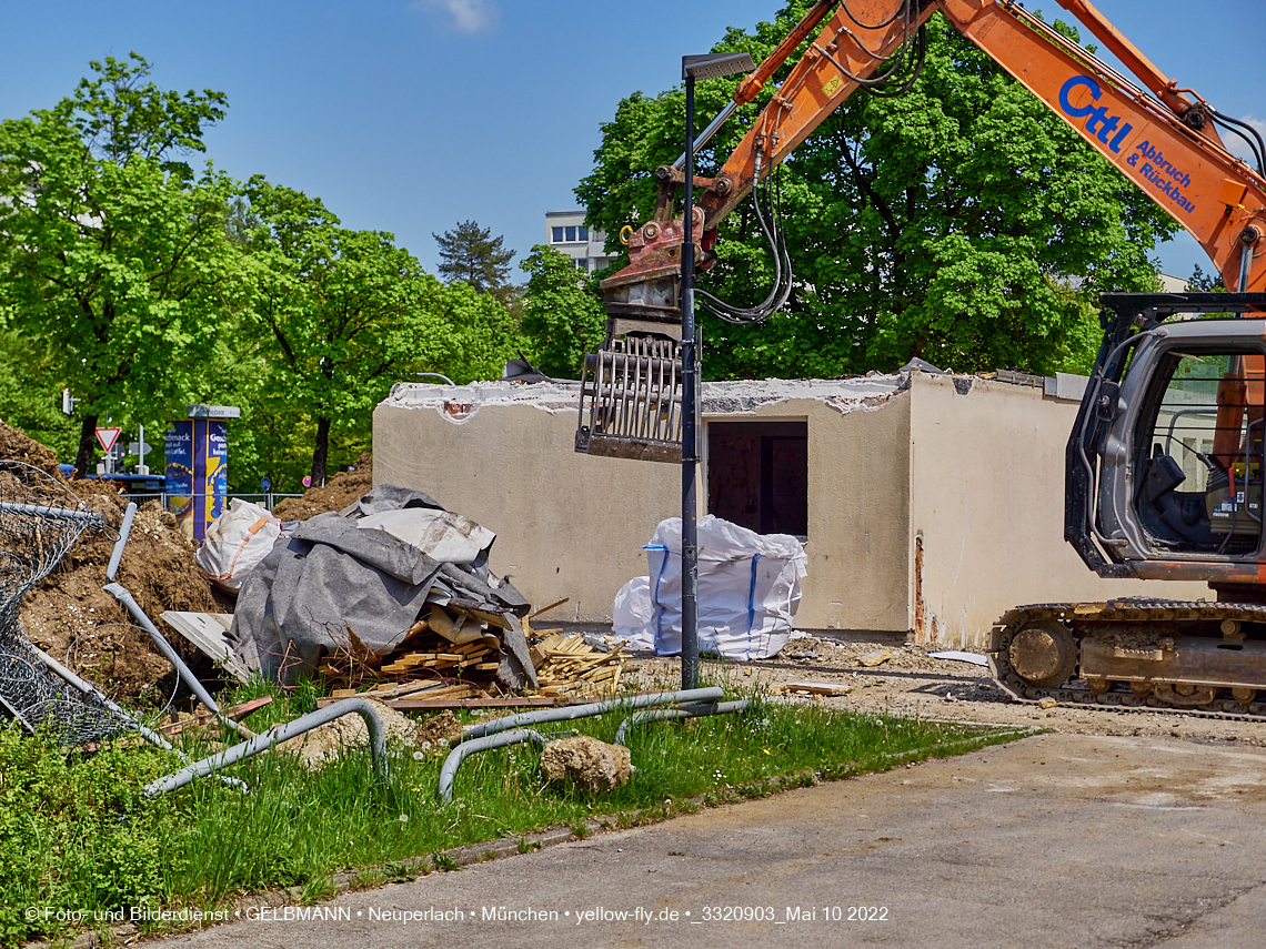 10.05.2022 - Baustelle am Haus für Kinder in Neuperlach